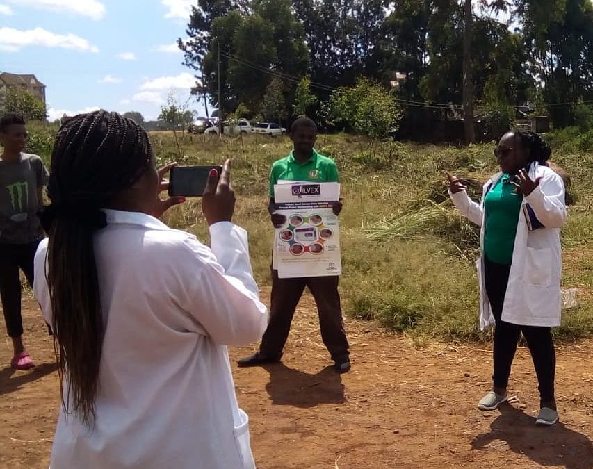 Kenya Peasant League in partnership with @citycountynairobi Public Health Office, Social Welfare Dept & Nairobi Citizens Bunge conduct #covid19 preventive training to members at Dam Informal Settlement in Kangemi who will Train the community.